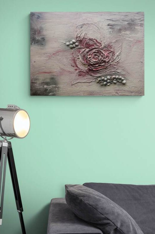 Flower captured by Sea Shell (₹ 35,000.00)